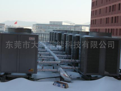 北方空气能热水器